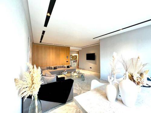 Casablanca City Center Apartment | 165 m² Apartment ∙ 3 bedrooms ∙ 8 guests