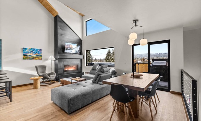 Whitefish House | 165 m² House ∙ 4 bedrooms ∙ 9 guests