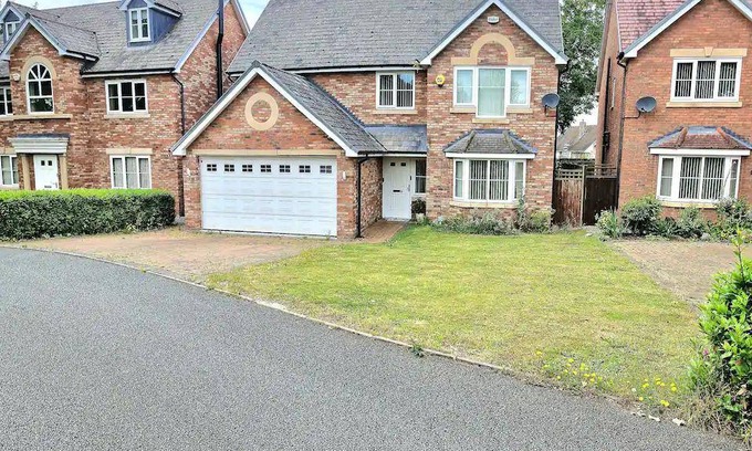 Rhyl House | 165 m² House ∙ 5 bedrooms ∙ 7 guests