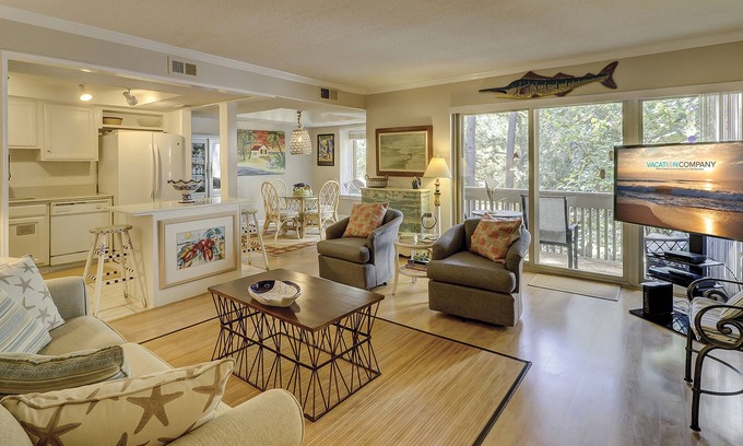 South Beach Condo | 1662 Bluff Villa - Just a short walk to the Beach and the South Beach Marina