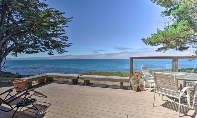 Point Arena House | 167 m² House ∙ 3 bedrooms ∙ 6 guests