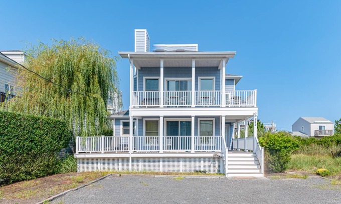 West Hampton Dunes House | 169 m² House ∙ 3 bedrooms ∙ 10 guests