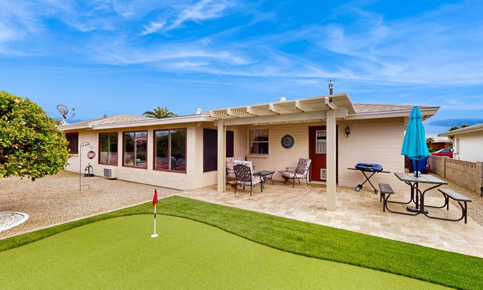Sunland Village House | 169 m² House ∙ 2 bedrooms ∙ 4 guests