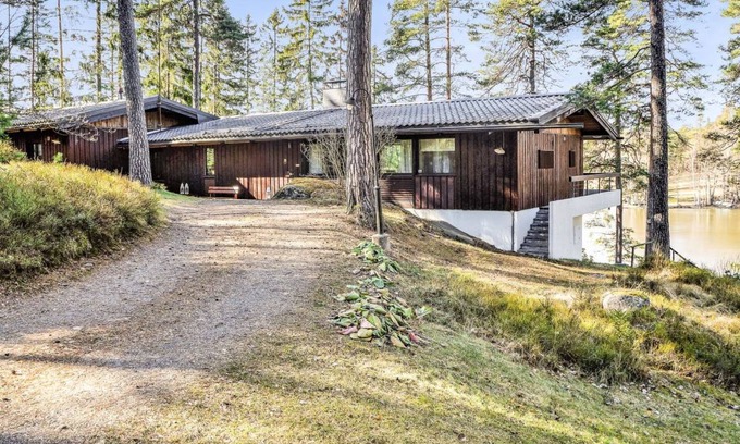 Sibbo Other | 170 m² Accommodation ∙ 3 bedrooms ∙ 10 guests