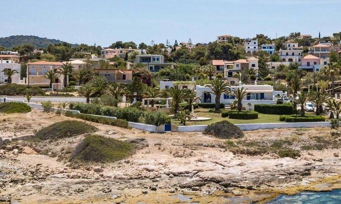 Vagia Villa | 170 m² Villa ∙ 4 bedrooms ∙ 8 guests