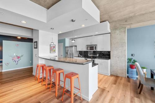 LoDo House | 1700 Bassett, Unit 818