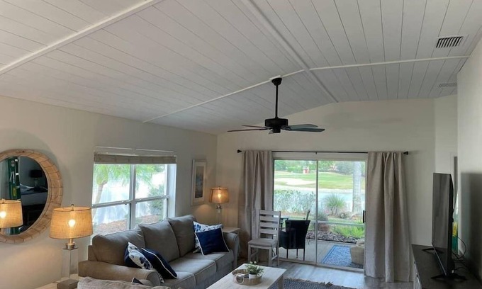 Villas of Greenwood Villa | 17071-Caledonia · Villa with a view (golf & water) *newly remodeled