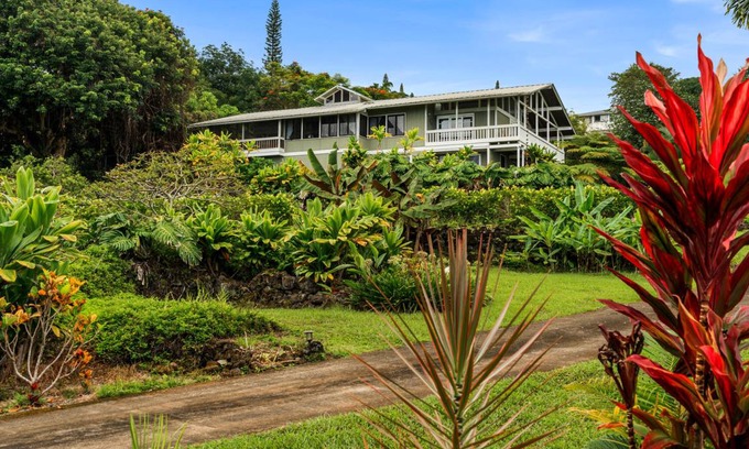 Holualoa House | 171 m² House ∙ 3 bedrooms ∙ 6 guests