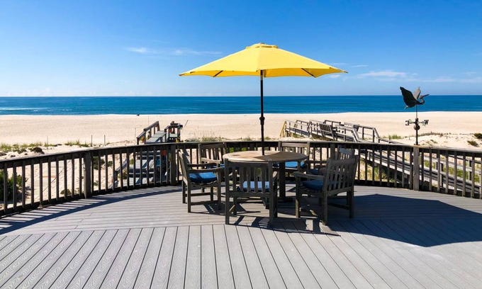 West Hampton Dunes House | 172 m² House ∙ 5 bedrooms ∙ 12 guests