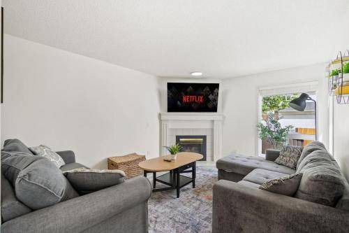 Calgary House | 174 m² House ∙ 4 bedrooms ∙ 14 guests