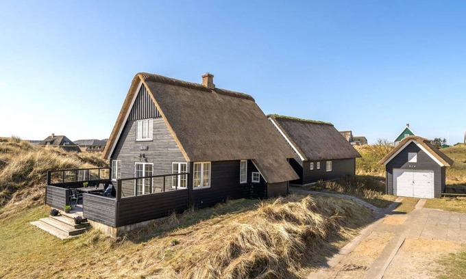 Rindby Strand House | 174 m² House ∙ 1 bedroom ∙ 8 guests