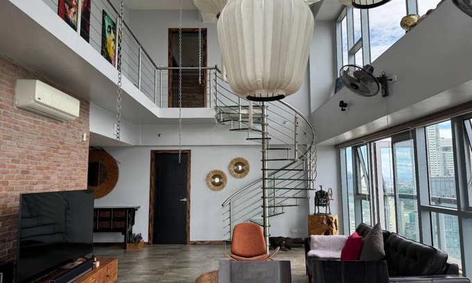 Legazpi Village Apartment | 175 m² Apartment ∙ 3 bedrooms ∙ 6 guests