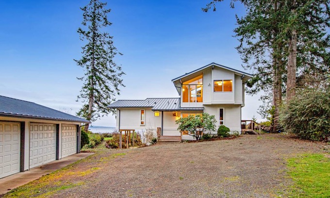 Hansville House | 175 m² House ∙ 3 bedrooms ∙ 6 guests
