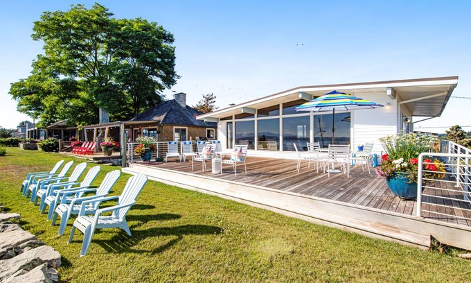 Clinton House | 178 m² House ∙ 3 bedrooms ∙ 5 guests