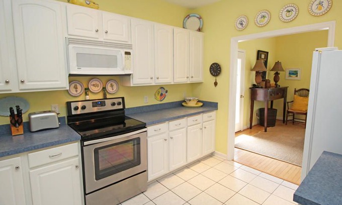 Saint Helena Island House | 178 Ocean Creek - House