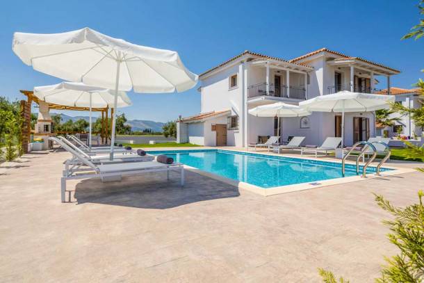 Kalpaki Villa | 1780 ft² Villa