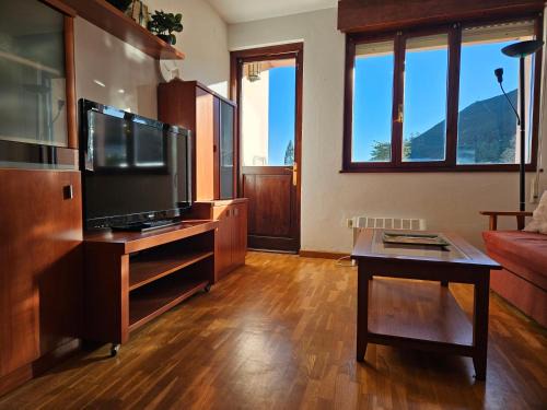 Prado Apartment | 17C01 Apartamento Caravia