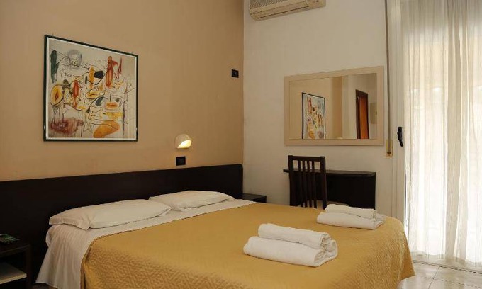 San Giuliano a Mare Hotel | 18 m² Hotel ∙ 5 guests