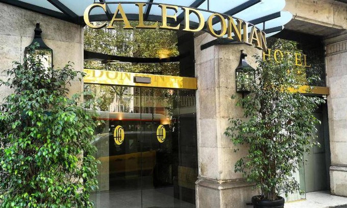 Esquerra de l'Eixample Hotel | 18 m² Hotel ∙ 10 guests