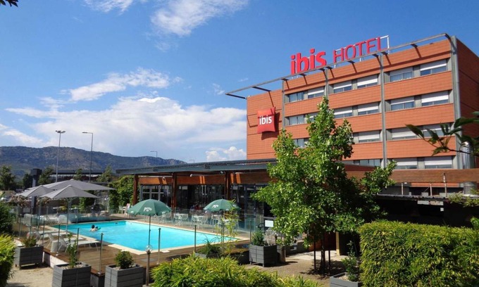 Valence Hotel | 18 m² Hotel ∙ 4 guests