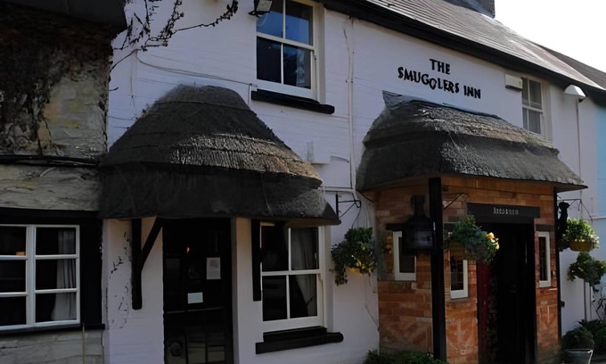 Osmington Mills Hotel | 18 m² Hotel ∙ 2 guests