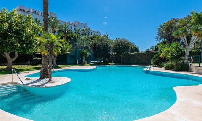 Puerto Banus Apartment | 180 m² Apartment ∙ 4 bedrooms ∙ 8 guests