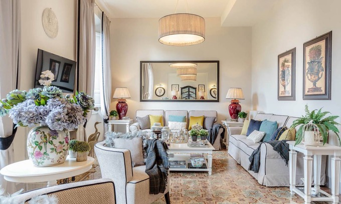 Lucca Historical Center Apartment | 180 m² Apartment ∙ 4 bedrooms ∙ 8 guests