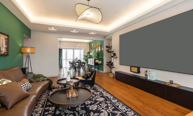 Longhua District Apartment | 180 m² Apartment ∙ 5 bedrooms ∙ 8 guests