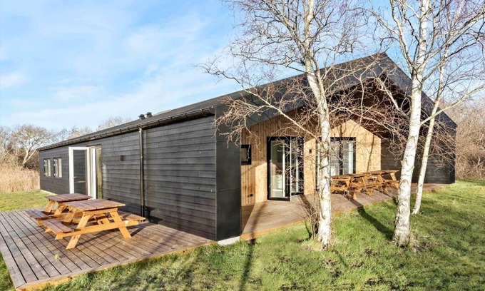 Øer Strand House | 180 m² House ∙ 4 bedrooms ∙ 11 guests