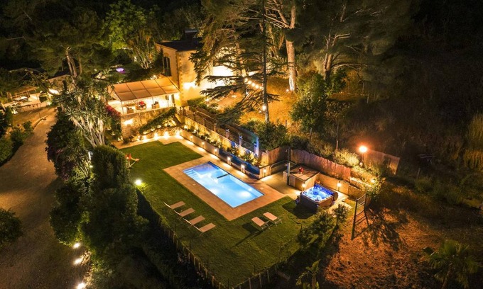Alcamo House | 180 m² House ∙ 4 bedrooms ∙ 12 guests