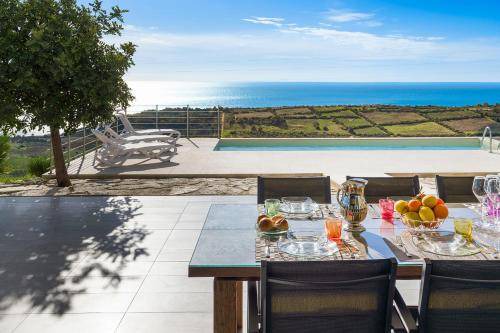 Siculiana Villa | 180 m² Villa ∙ 4 bedrooms ∙ 7 guests