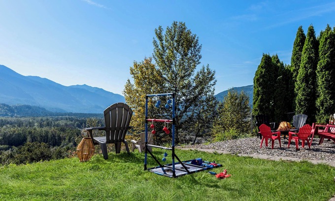Promontory House | ❤️️180° Stunning View - Firepit | BBQ | Trails & Games | 1G WiFi | Pet-Friendly!