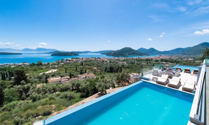 Nidri Villa | 180 Villas