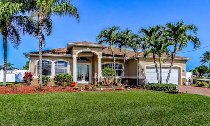Cape Coral House | 181 m² House ∙ 3 bedrooms ∙ 8 guests