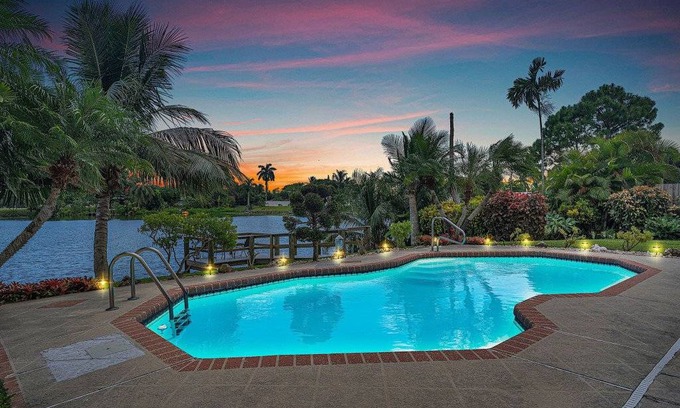 Palm Springs House | 183 m² House ∙ 4 bedrooms ∙ 10 guests