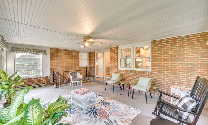 Sinking Spring House | 183 m² House ∙ 5 bedrooms ∙ 10 guests