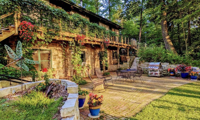 Jefferson House | 185 m² House ∙ 2 bedrooms ∙ 5 guests