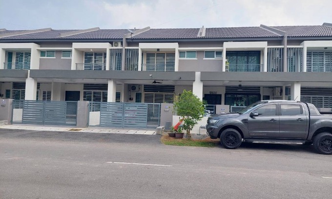 Kuala Kangsar House | 185 m² House ∙ 4 bedrooms ∙ 10 guests