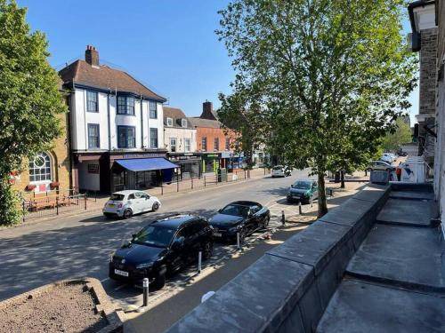 Epping Apartment | 186 m² Apartment ∙ 4 bedrooms ∙ 7 guests