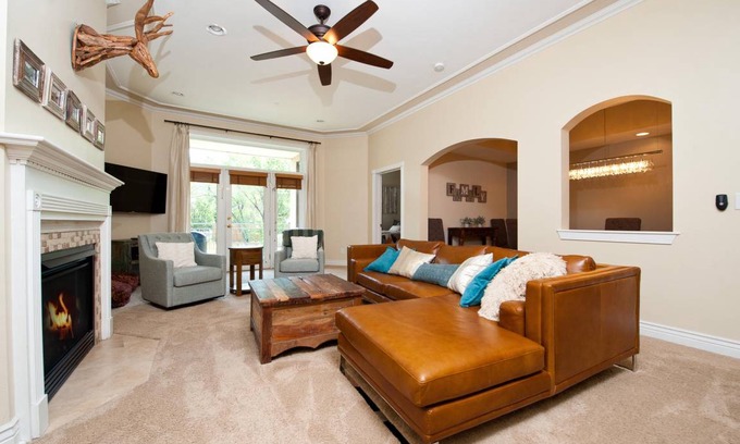 Historic Downtown Durango Condo | 186 m² Condo ∙ 3 bedrooms ∙ 8 guests