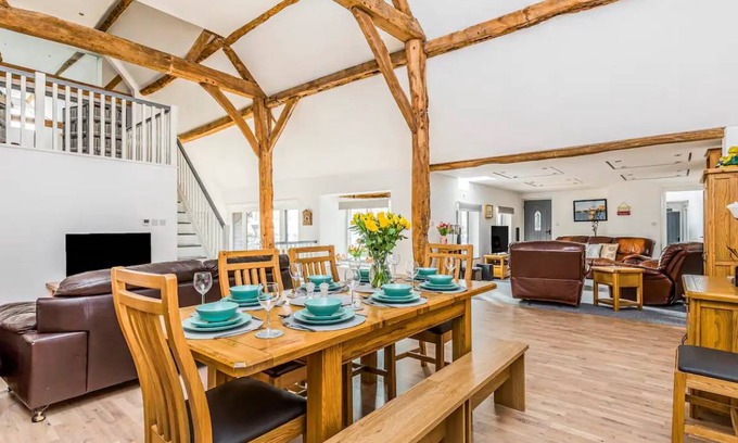 Funtington House | 186 m² House ∙ 4 bedrooms ∙ 8 guests