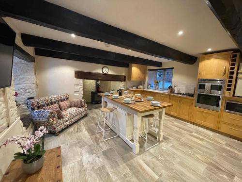 Blaencwm House | 186 m² House ∙ 4 bedrooms ∙ 15 guests