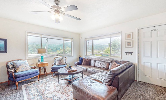 Reedsport House | 187 m² House ∙ 3 bedrooms ∙ 6 guests