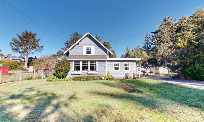 Gearhart Cottage | 189 m² Cabin ∙ 2 bedrooms ∙ 4 guests