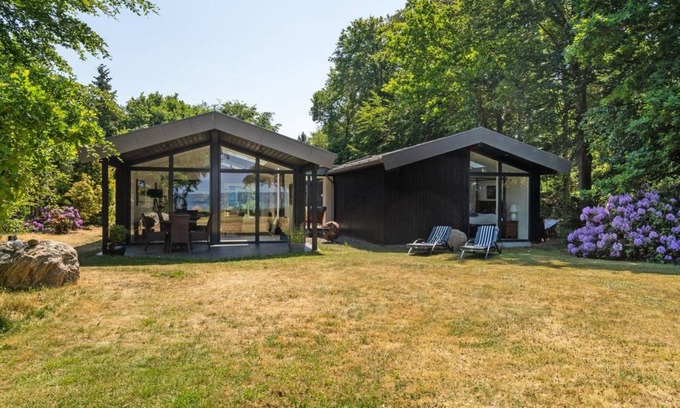 Fredericia House | 189 m² House ∙ 1 bedroom ∙ 4 guests