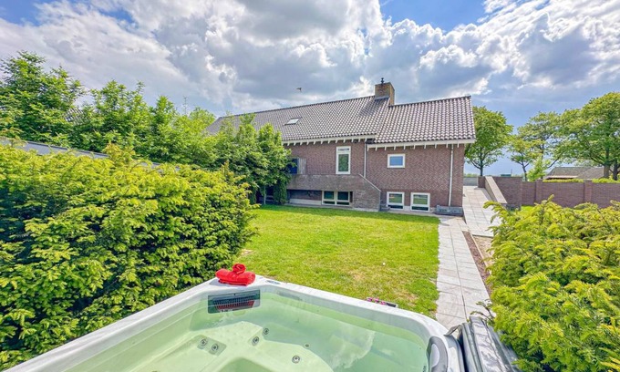 Odiliapeel House | 190 m² House ∙ 6 bedrooms ∙ 12 guests