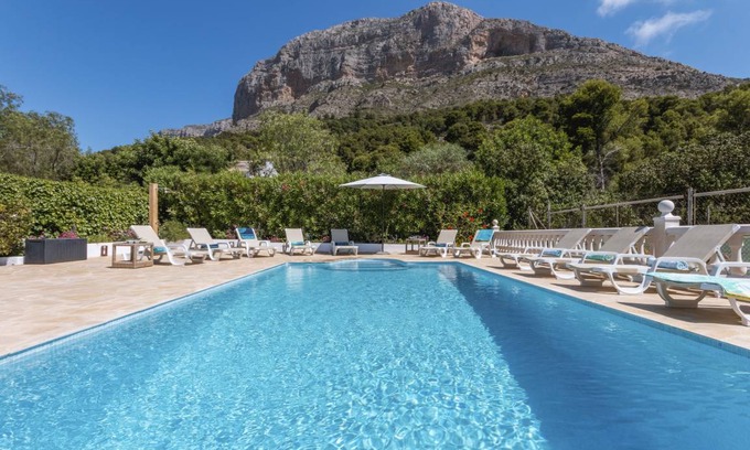 Montgo de Toscamar Villa | 190 m² Villa ∙ 6 bedrooms ∙ 12 guests