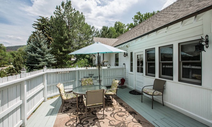 Glenwood Springs House | 1908 Remodeled Home-Cozy, Relaxing, Private, Surrounded by Nature