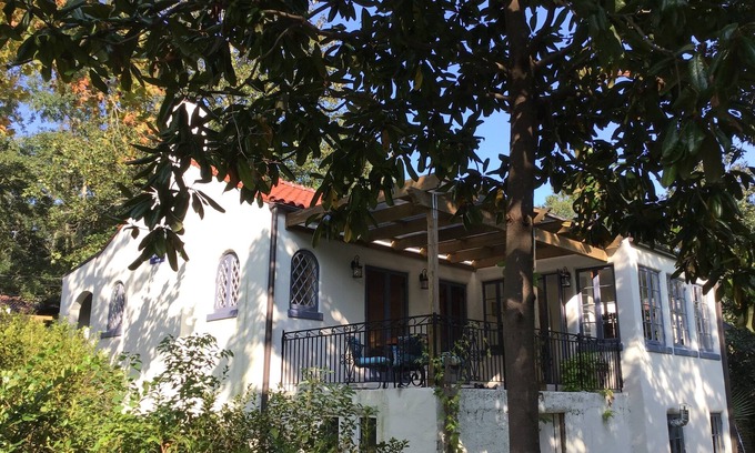 Gulf Hills House | 1920's Style for the 2020's