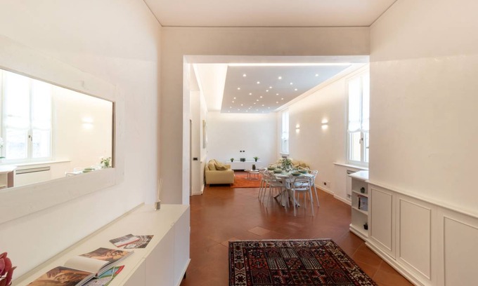 Old Town Apartment | 193 m² Apartment ∙ 3 bedrooms ∙ 7 guests